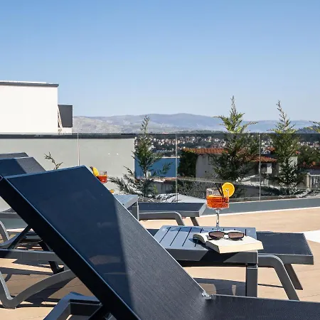 360 * Trogir